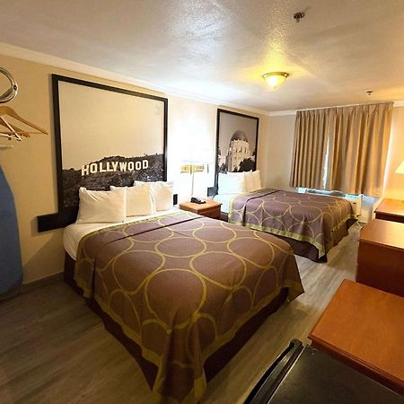 Super 8 By Wyndham Hollywood/La Area Motel Los Angeles Kültér fotó